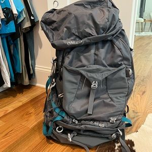 NEW, never used Osprey Aura AG 65L Backpack - Women's